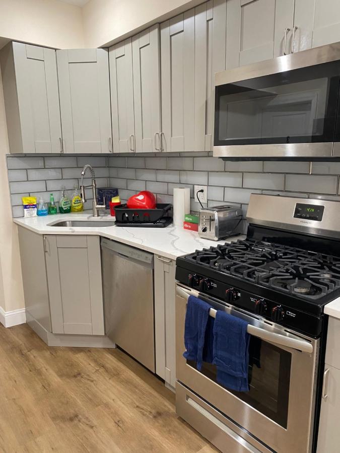 Private Room In South Philly Near Arenas! ฟิลาเดลเฟีย ภายนอก รูปภาพ