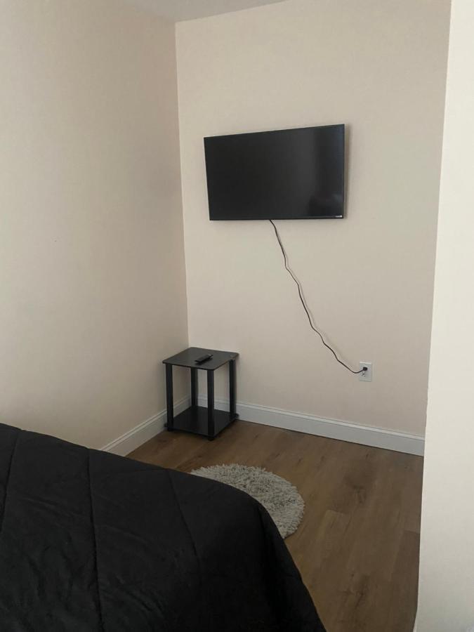 Private Room In South Philly Near Arenas! ฟิลาเดลเฟีย ภายนอก รูปภาพ