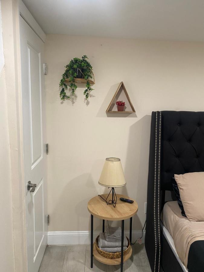Private Room In South Philly Near Arenas! ฟิลาเดลเฟีย ภายนอก รูปภาพ